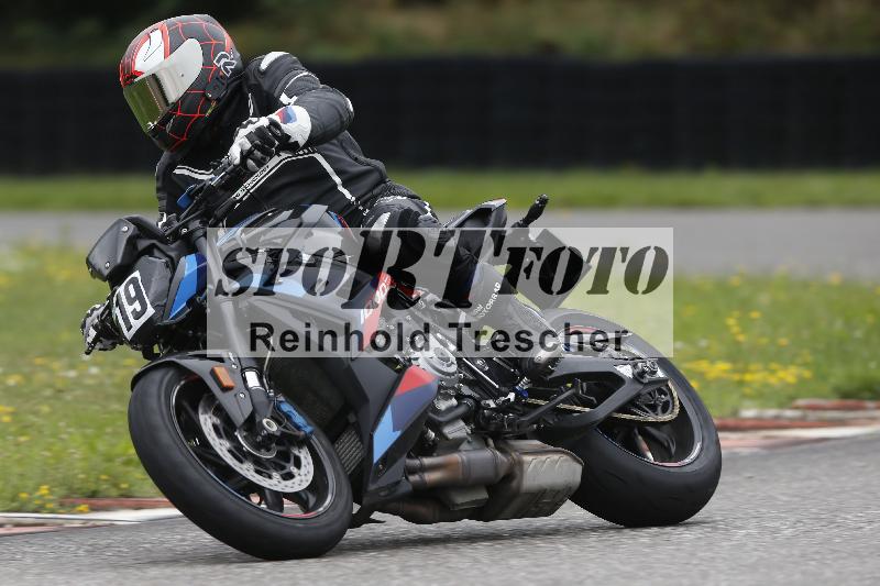 Archiv-2025/37 28.07.2025 Dunlop Ride und Test Day ADR/Einsteiger gruen/19